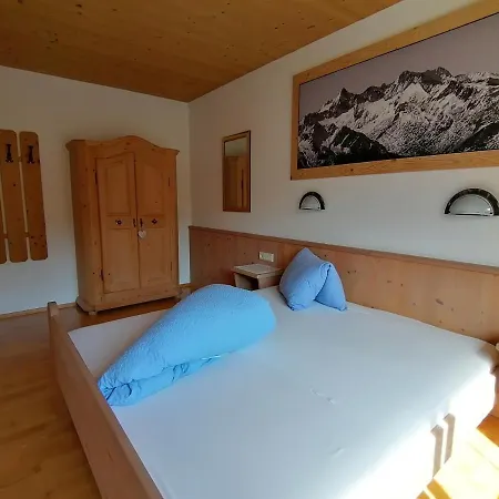 Gruber Apartmán *